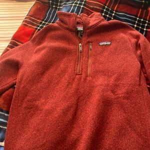 Patagonia Quarter Zip. Brand new.